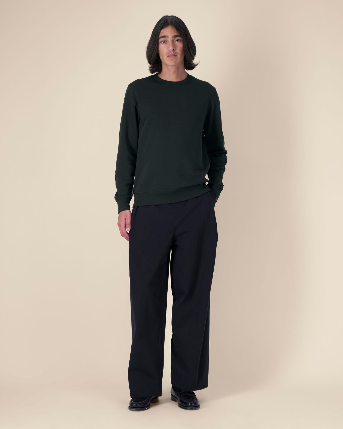 Black - C002