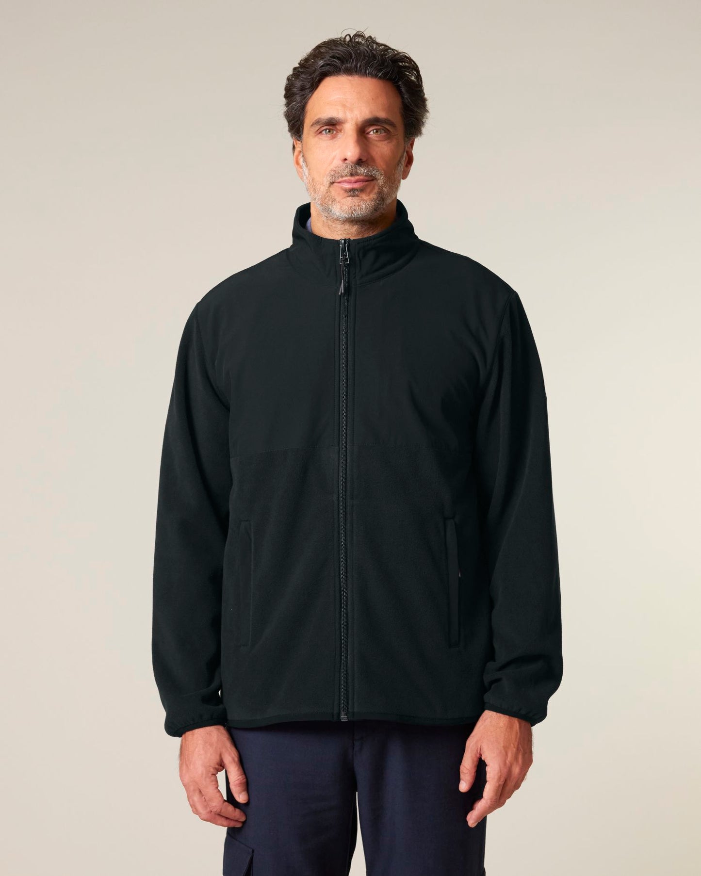 Black - C002
