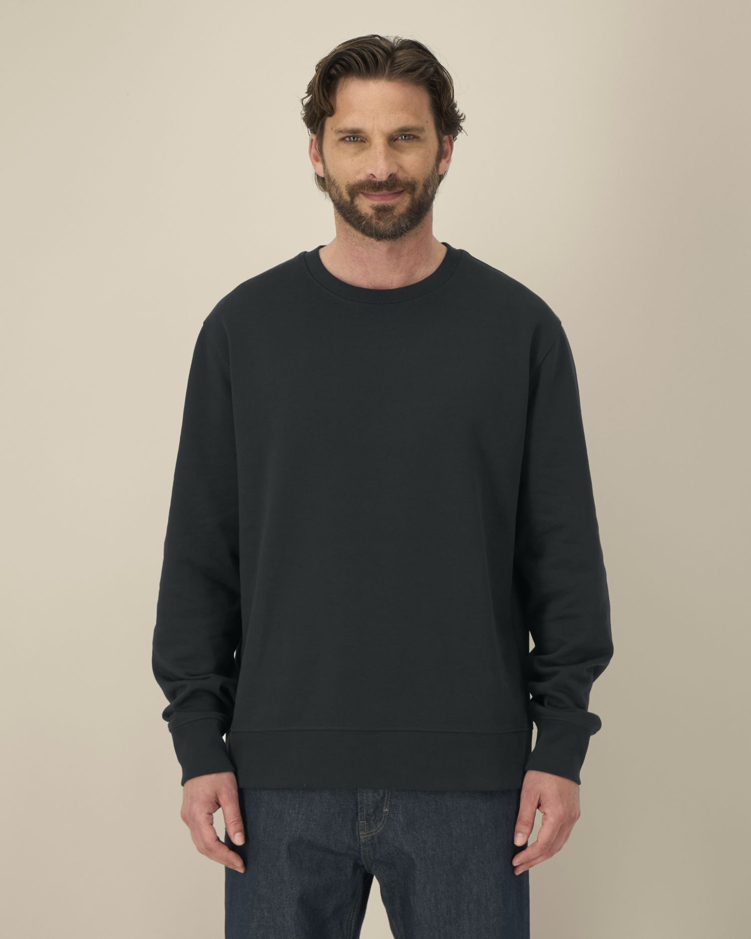 Black - C002