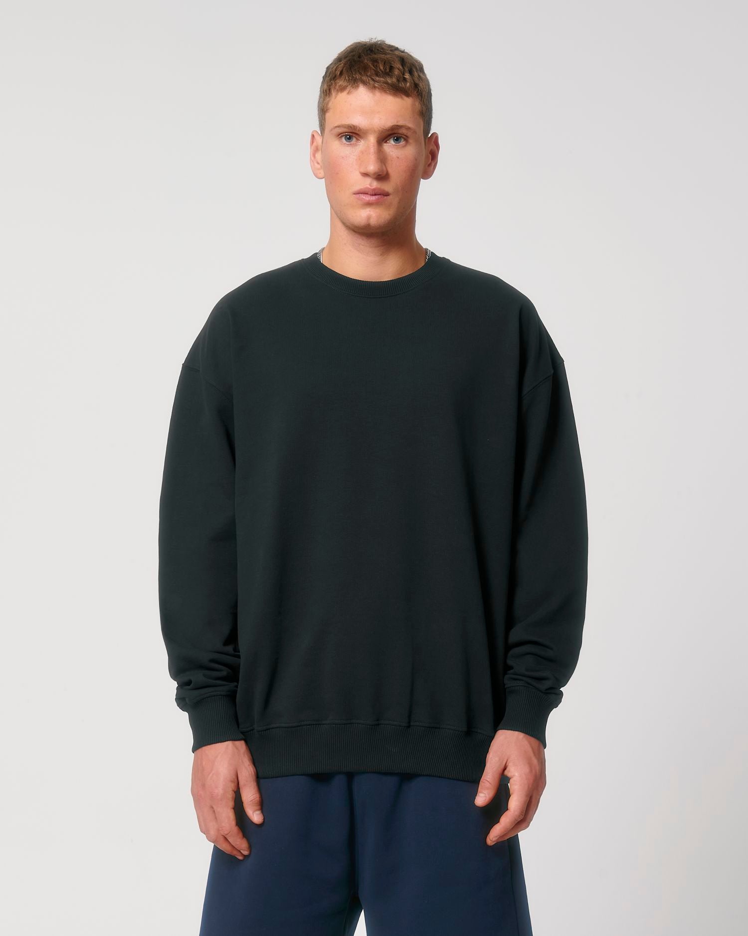 Black - C002