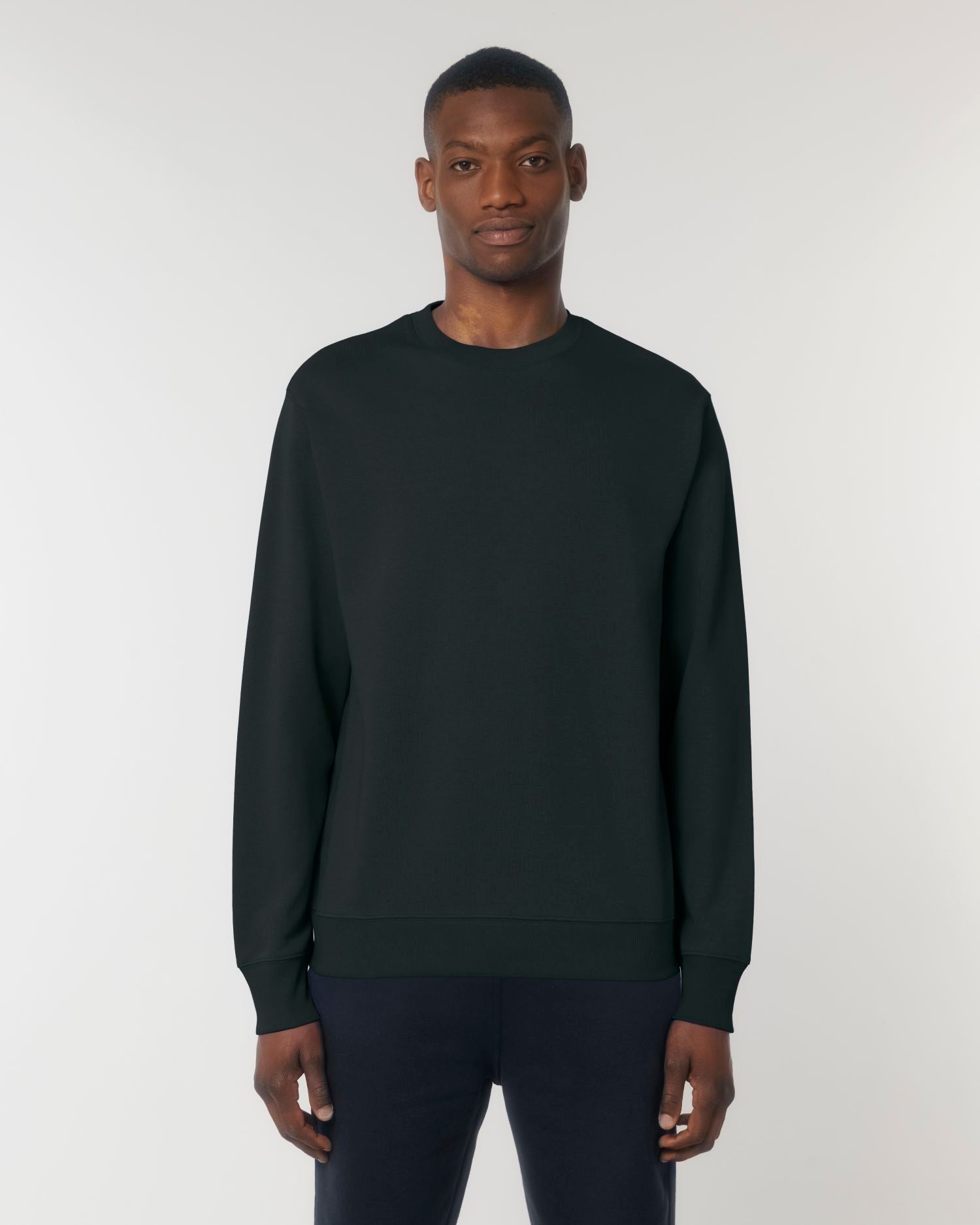 Black - C002