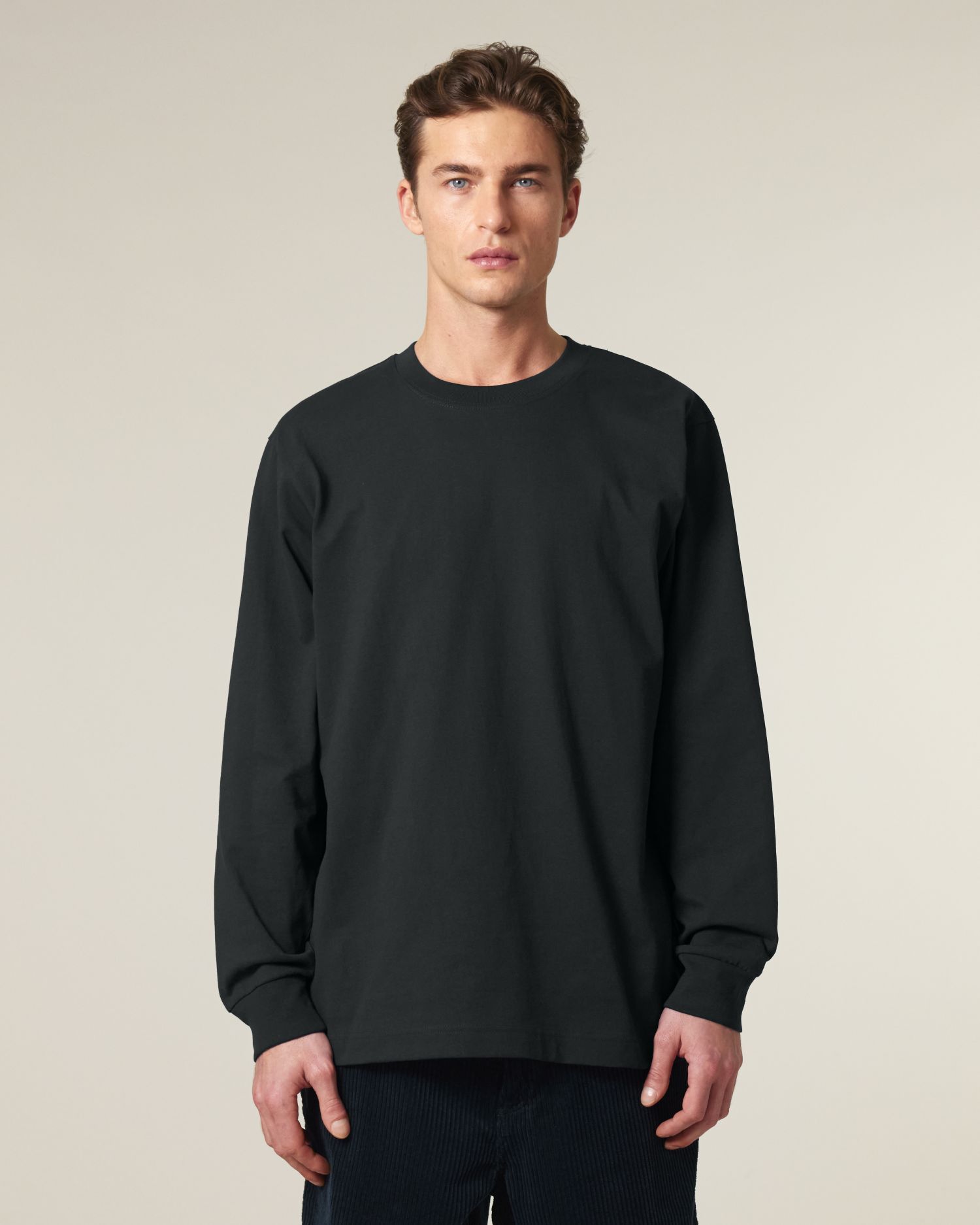 Black - C002