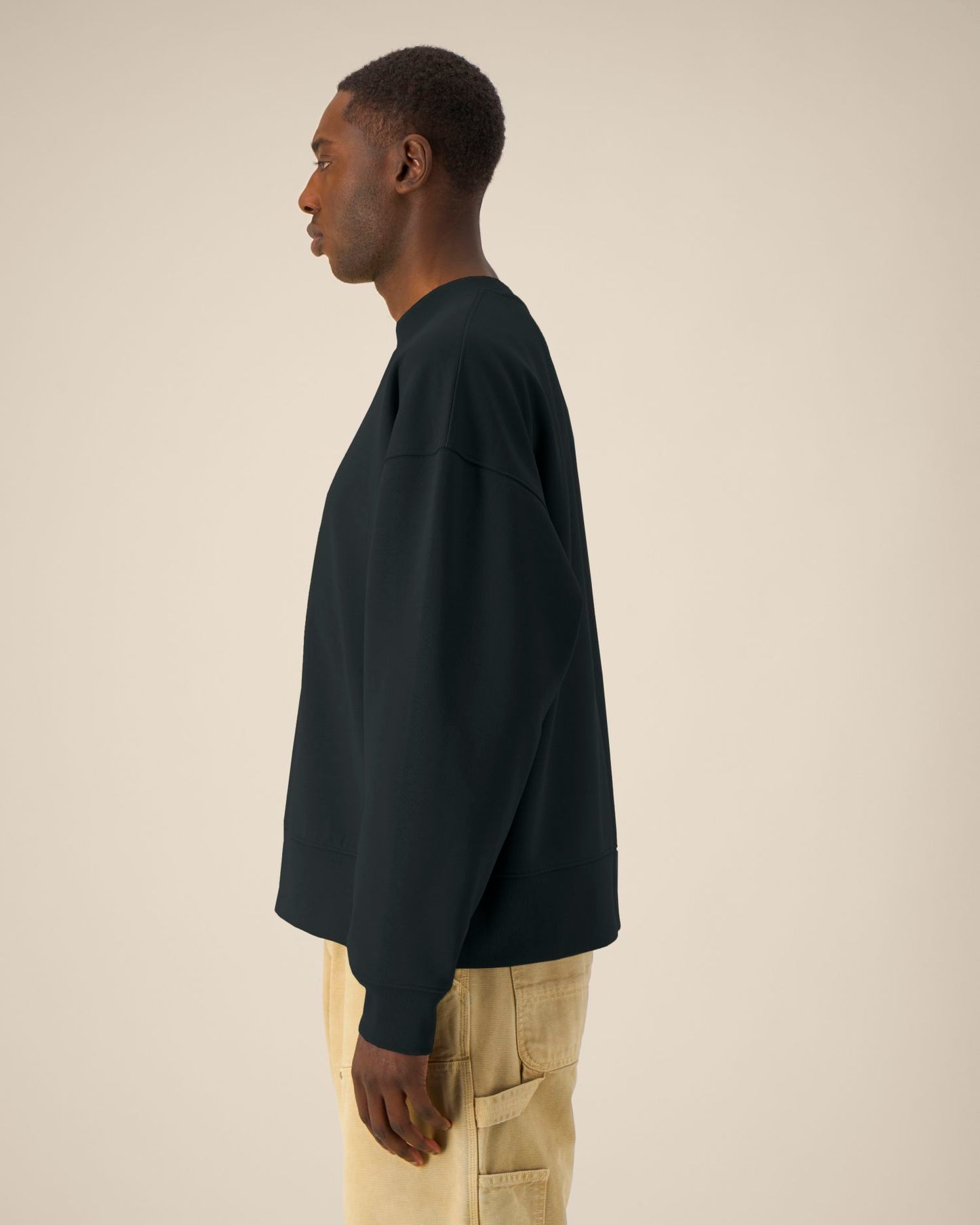 Black - C002