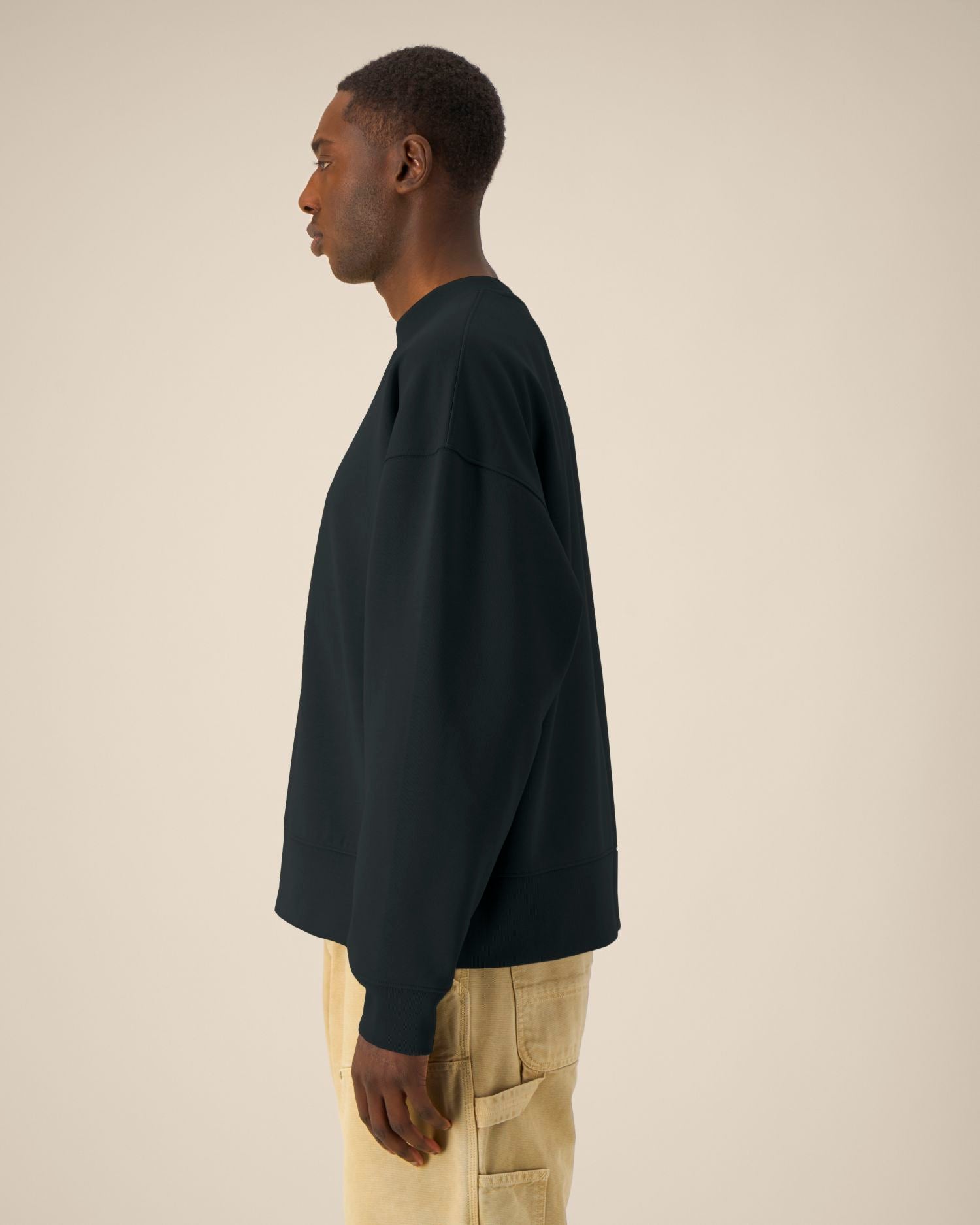 Black - C002