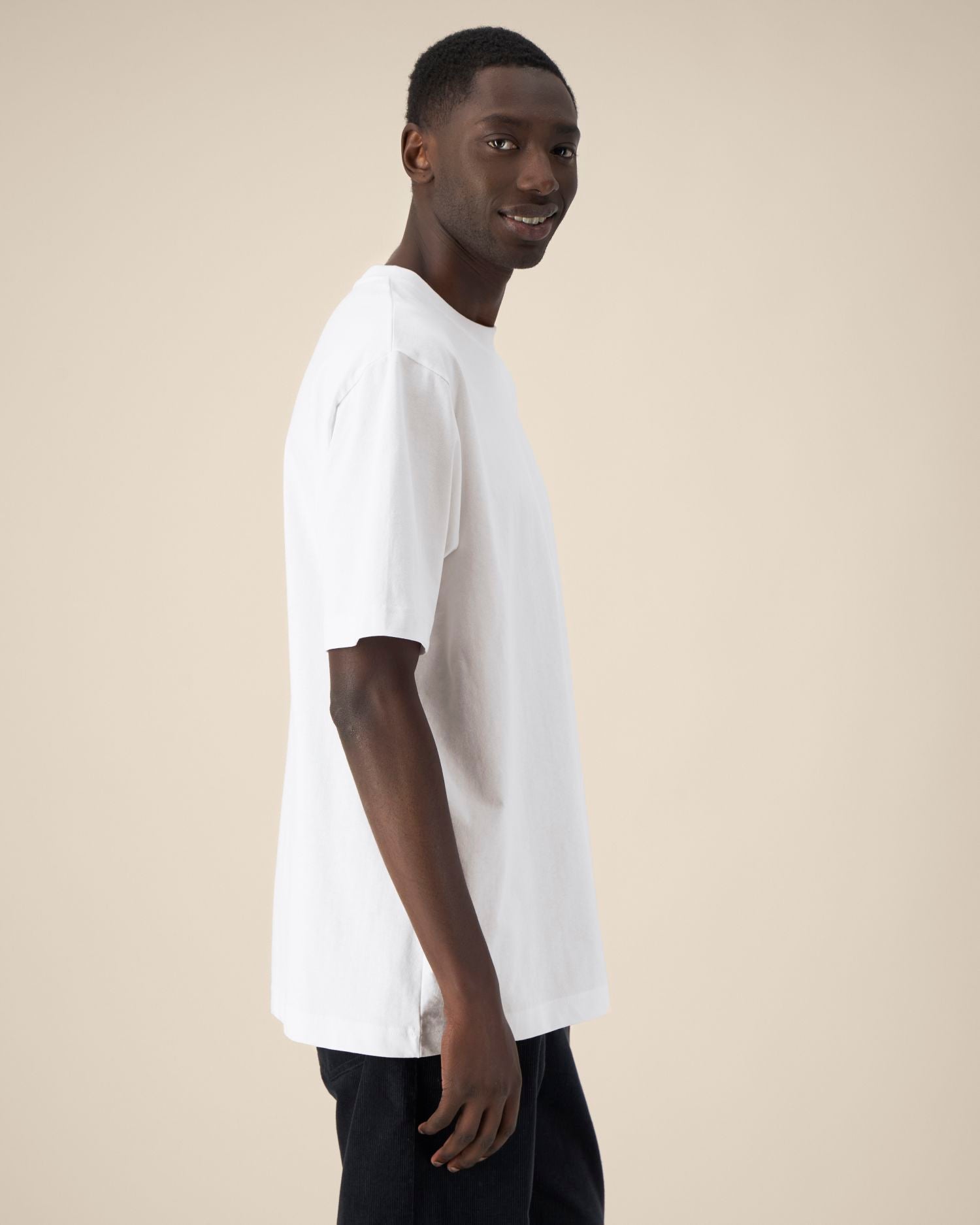 White - C001