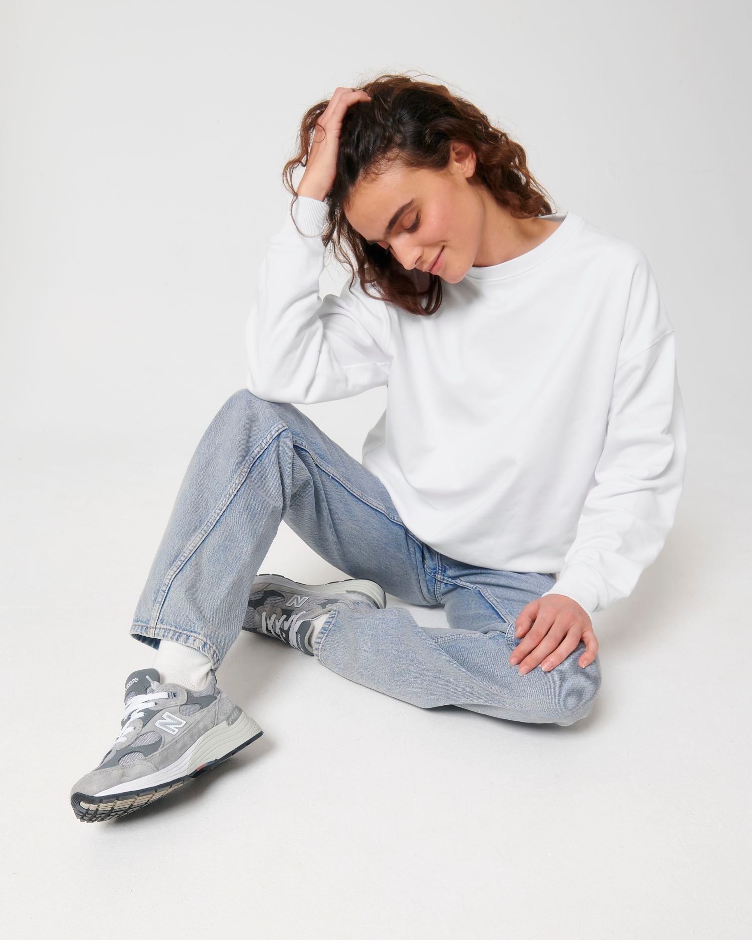 White - C001