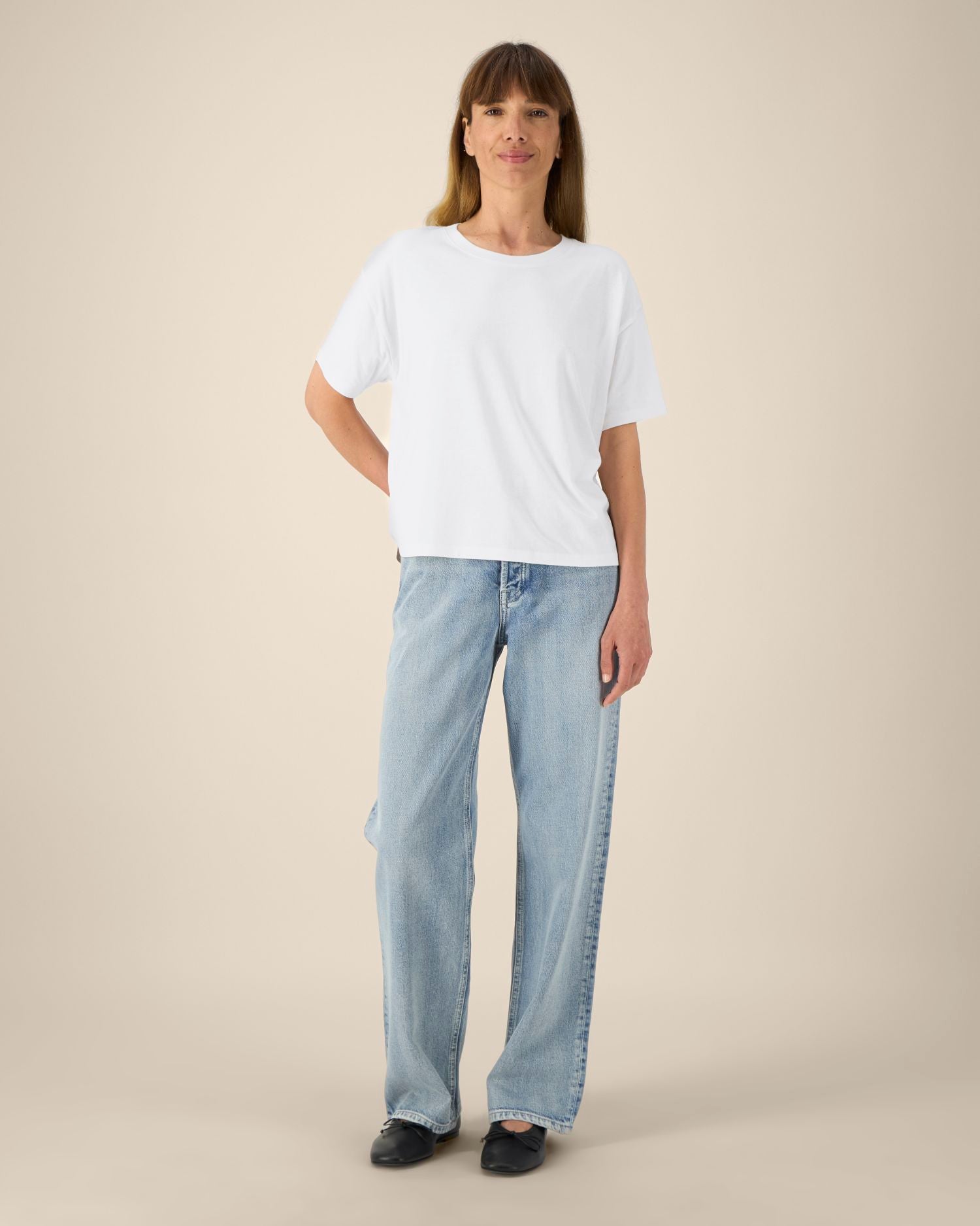 White - C001