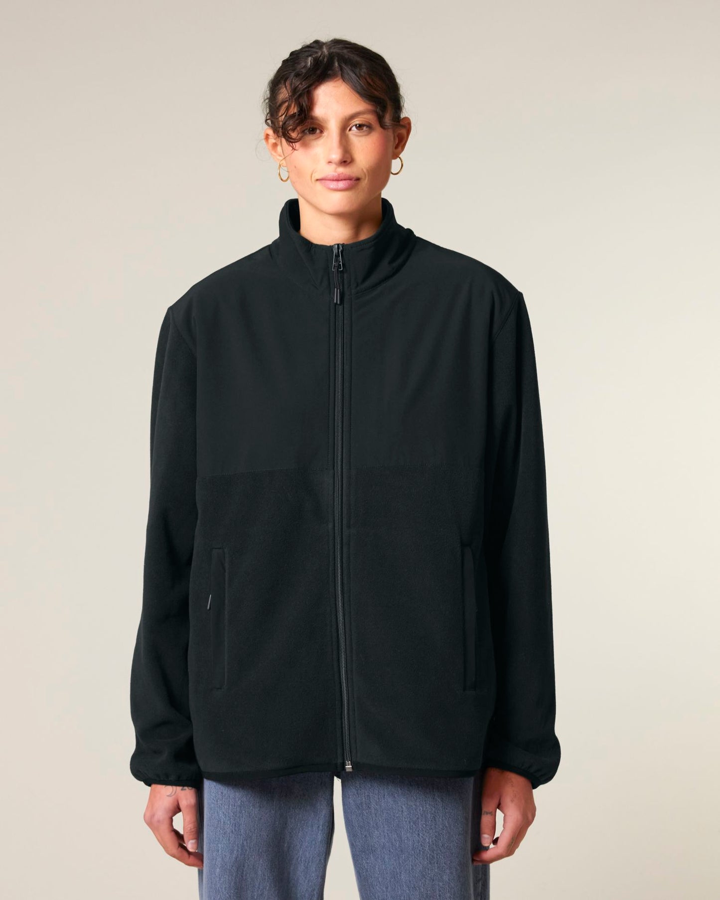 Black - C002