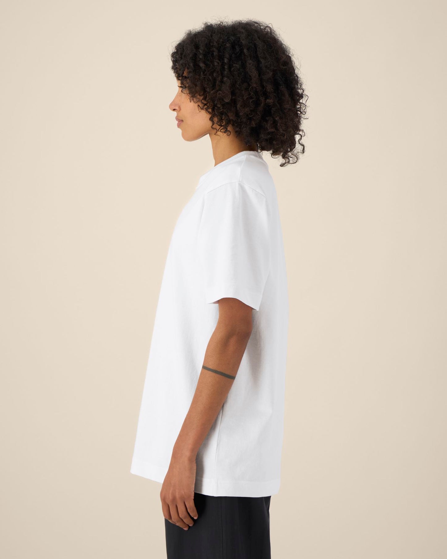 White - C001
